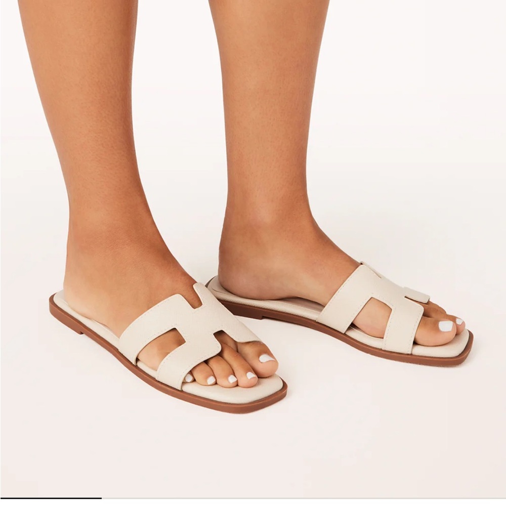 Billini beige sandals